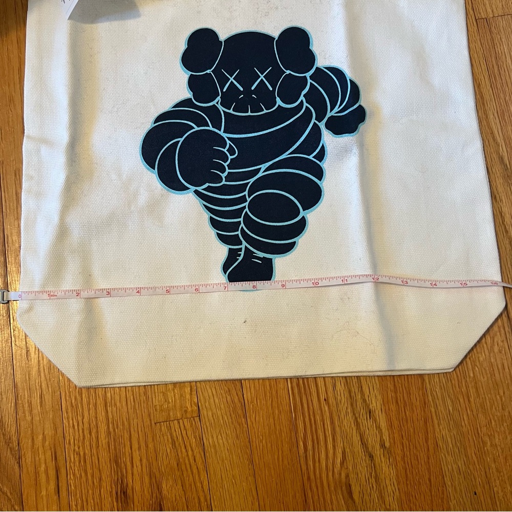 NWT KAWS CHUM tote - Picture 2 of 4